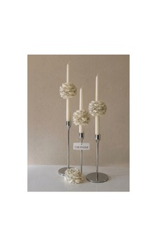 Exe Pazar 3 Lü Gümüş Yaldız Beyaz Şakayık Detaylı Şamdan Mumu Ve 3'lü Tealight Seti Beyaz Exe Pazar 3 Lü Gümüş Yaldız Beyaz Şakayık Detaylı Şamdan Mumu Ve 3'lü Tealight Seti Beyaz
