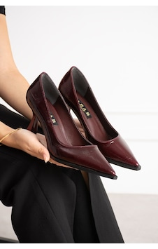 Dabab Shoes Nılay Kadın Bordo Kroko Rugan Sivri Burun 7 Cm İnce Topuklu Stiletto Ayakkabı Dabab Shoes Nılay Kadın Bordo Kroko Rugan Sivri Burun 7 Cm İnce Topuklu Stiletto Ayakkabı