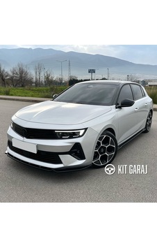 Opel Astra Piano Black Ön Lip Plastik Boyalı Opel Astra Piano Black Ön Lip Plastik Boyalı