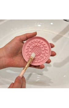 Gees Global 3d Baskı Makyaj Fırçası Temizleme Pedi - Desenli Aparat-pembe Gbzs Gees Global 3d Baskı Makyaj Fırçası Temizleme Pedi - Desenli Aparat-pembe Gbzs