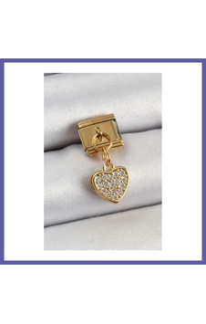 Bezos 316l Çelik Sallantılı Zirkon Taşlı Kalp Model Gold Renk Nomination Charm Nıda Bezos 316l Çelik Sallantılı Zirkon Taşlı Kalp Model Gold Renk Nomination Charm Nıda