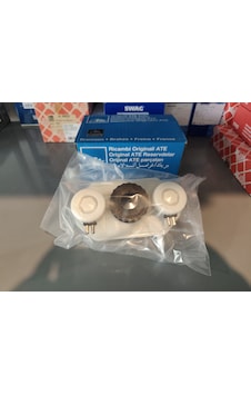 Mercedes W114 W115 Fren Hidrolik Deposu Ate 03.3508-8753.3