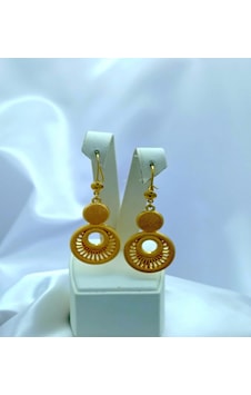 Yeni Sezon Vip Seri Paslanmaz Çelik Altın Kaplama Hint Küpe Gold Yeni Sezon Vip Seri Paslanmaz Çelik Altın Kaplama Hint Küpe Gold