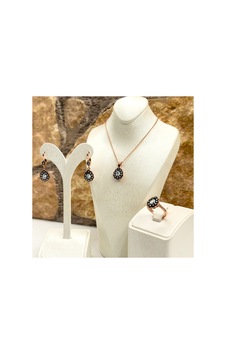 925 Ayar Gümüş Rose Gold Kaplama Elmas Montür Zirkon Taşlı Damla Spor Kadın Takı Seti Gümüş Gümüş 925 Ayar Gümüş Rose Gold Kaplama Elmas Montür Zirkon Taşlı Damla Spor Kadın Takı Seti Gümüş Gümüş