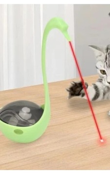Kuğu Şeklinde Lazerli Ve Mama Hazneli Hacıyatmaz Kedi Oyuncağı Yeşil Kuğu Şeklinde Lazerli Ve Mama Hazneli Hacıyatmaz Kedi Oyuncağı Yeşil