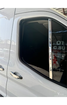 Ford Transit 2014-2026 Krom Cam Direk Çıtası Ford Transit 2014-2026 Krom Cam Direk Çıtası