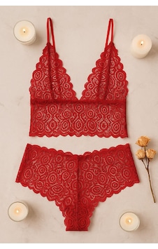 Kadın Kırmızı Dantel Bralet Şort Takımı Tutkulu Ve Çekici İç Gi Kırmızı Kadın Kırmızı Dantel Bralet Şort Takımı Tutkulu Ve Çekici İç Gi Kırmızı