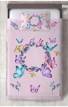 Mekta Home Bebek Ve Çocuk Odası Seksek Ve Kelebek Desenli Pembe Yatak Örtüsü Renkli Mekta Home Bebek Ve Çocuk Odası Seksek Ve Kelebek Desenli Pembe Yatak Örtüsü Renkli