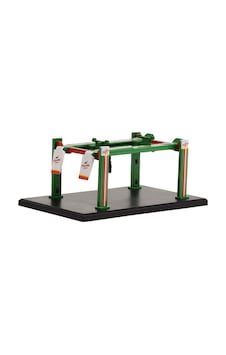 Greenlight - Four-post Lifts Turtle Wax Greenlight - Four-post Lifts Turtle Wax