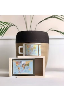 Lexroo Travel Jounal Tasarımlı Ahşap Kutulu Fincan Çok Renkli Lexroo Travel Jounal Tasarımlı Ahşap Kutulu Fincan Çok Renkli