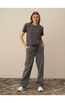 Koyu Gri Pamuk Dokulu Oversize Pantolon 470412 Koyu Gri Pamuk Dokulu Oversize Pantolon 470412