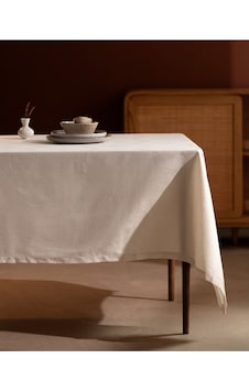 Madame Coco Lavinia Masa Örtüsü - Ekru - 160x230 cm Ekru Madame Coco Lavinia Masa Örtüsü - Ekru - 160x230 cm Ekru