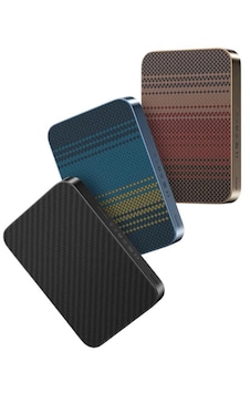 Keephone Apple Samsung Uyumlu Kevlar Fiber Tasarım 10.000 Mah 22.5w Usb 20w Type-c Ve 15w Kablosuz Şarj Magsafe Powerbank Sarı - Siyah Keephone Apple Samsung Uyumlu Kevlar Fiber Tasarım 10.000 Mah 22.5w Usb 20w Type-c Ve 15w Kablosuz Şarj Magsafe Powerbank Sarı - Siyah