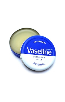 Vaseline Lip Therapy Original Dudak Kremi 20gr Vaseline Lip Therapy Original Dudak Kremi 20gr