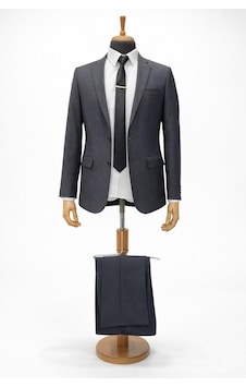 Erkek İtalyan Kesim Regular Fit Takım Elbise - 7486 Gri Erkek İtalyan Kesim Regular Fit Takım Elbise - 7486 Gri