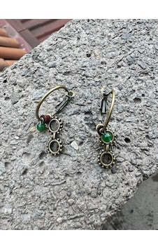 Boncuk Ay Küpe Şık Hediye Model 3fb060 Çok Renkli Boncuk Ay Küpe Şık Hediye Model 3fb060 Çok Renkli