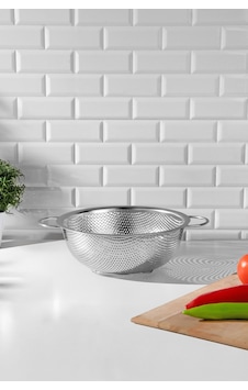 Nehir Paslanmaz Çelik 25 Cm Süzgeç