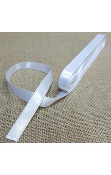 Beyaz Çift Taraflı 1 CM Saten Kurdele Beyaz Çift Taraflı 1 CM Saten Kurdele