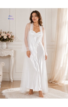 İntive Lingerie Intive Rebecca Ekru Renk Tül Uzun Sabahlıklı Saten Gecelikli Femi İntive Lingerie Intive Rebecca Ekru Renk Tül Uzun Sabahlıklı Saten Gecelikli Femi