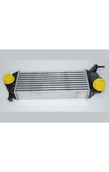 X - 84 - Turbo Radyatörü Kng Iıı - Dpmıx-hb - 2010-klıpslı Geçmeli