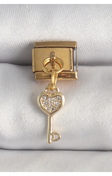 316l Çelik Gold Renk Sallantı Zirkon Taşlı Kalpli Anahtar Model Charm Gümüş