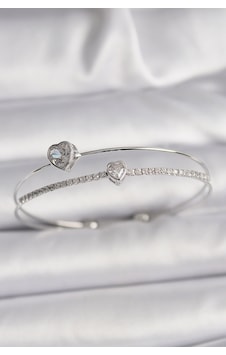 Pirinç Gümüş Renk Zirkon Taşlı Kalp Model Kadın Bileklik 5886 Çr Pirinç Gümüş Renk Zirkon Taşlı Kalp Model Kadın Bileklik 5886 Çr
