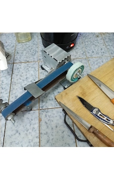 Kasap Lokanta Ve Mutfaklar İçin Mini Bıçak Bileme Ve Kılağı Gılağı Alma Makinei Bant/şerit Zımpara