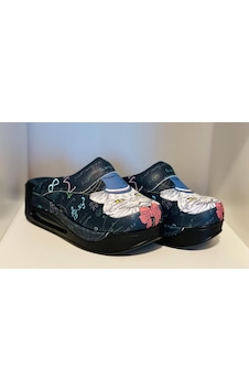 Drmoon Kedi Desenli Airmax Taban Hakiki Deri Sabo Kadın Terlik Siyah Drmoon Kedi Desenli Airmax Taban Hakiki Deri Sabo Kadın Terlik Siyah