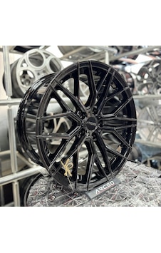 18'' 5x112 Arceo Valencia Black Jant Modeli 18'' 5x112 Arceo Valencia Black Jant Modeli