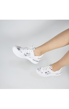 Beyaz Nurse Life Bağcıklı Ortopedik Spor Sandalet Beyaz Beyaz Nurse Life Bağcıklı Ortopedik Spor Sandalet Beyaz