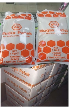 Muğla Petek Fondan Şeker Arı Keki 20 Kg Muğla Petek Fondan Şeker Arı Keki 20 Kg
