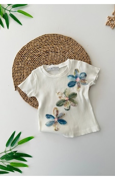 Miniğimin Cicileri Zambak Detaylı Kız Çocuk Crop - Krem Krem Miniğimin Cicileri Zambak Detaylı Kız Çocuk Crop - Krem Krem
