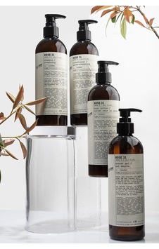 Le Labo Rose 31 Shampoo 480 Ml + Conditioner 480 Ml + Body Lotion 480 Ml + Shower Gel 480 Ml Le Labo Rose 31 Shampoo 480 Ml + Conditioner 480 Ml + Body Lotion 480 Ml + Shower Gel 480 Ml