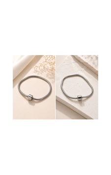 Minimalist Silindir Klipsli Çelik Bileklik - Charm Ve Bileklik Ucu Uyumlu Gümüş Minimalist Silindir Klipsli Çelik Bileklik - Charm Ve Bileklik Ucu Uyumlu Gümüş