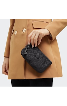 Kipling Kıplıng Creativity L Büyük Boy Cüzdan Siyah Sıgnature Emb Siyah Kipling Kıplıng Creativity L Büyük Boy Cüzdan Siyah Sıgnature Emb Siyah
