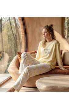 Pijamoni Kadın Pamuk Kumaş Esnek Ve Rahat Uzun Kollu Pijama Takımı Sarı Pijamoni Kadın Pamuk Kumaş Esnek Ve Rahat Uzun Kollu Pijama Takımı Sarı