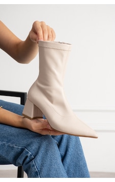 Dabab Shoes Neva Kadın Bej Streç Cilt Sivri Burun Fermuarlı 6 Cm Kalın Topuklu Bot Bootie Dabab Shoes Neva Kadın Bej Streç Cilt Sivri Burun Fermuarlı 6 Cm Kalın Topuklu Bot Bootie