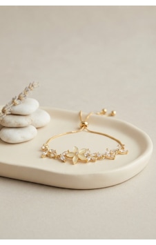 Gold Renk Zirkon Taşlı Pirinç Sedefli Çiçek Model Asansörlü Bileklik Çok Renkli Gold Renk Zirkon Taşlı Pirinç Sedefli Çiçek Model Asansörlü Bileklik Çok Renkli