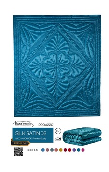 Harir El İşi Çift Kişilik Saten Yorgan 200x220 Cm Elyaf Dolgulu Turkuaz Harir El İşi Çift Kişilik Saten Yorgan 200x220 Cm Elyaf Dolgulu Turkuaz