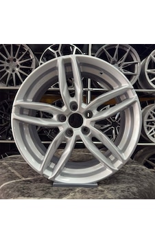 18 İnç 5x112 A3 A4 Golf Jetta Passat Gümüş Jant Modeli 4 Adet