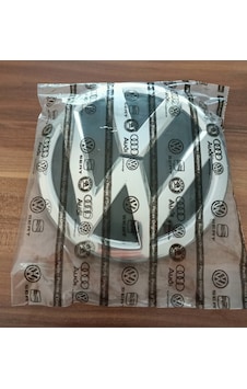 Volkswagen Jetta Ön Panjur Arma Logo 2015 - 2018 Modeller Arası Volkswagen Jetta Ön Panjur Arma Logo 2015 - 2018 Modeller Arası