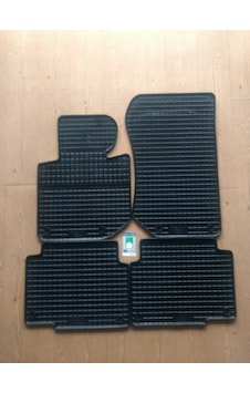 Bmw E36 Siyah Kauçuk Paspas Takımı Alman Petex Bmw E36 Siyah Kauçuk Paspas Takımı Alman Petex