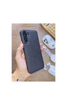 Samsung Galaxy S25 Uyumlu Premium Deri Dokulu Darbelere Karşı Dayanıklı Nazal Silikon Kılıf Siyah Samsung Galaxy S25 Uyumlu Premium Deri Dokulu Darbelere Karşı Dayanıklı Nazal Silikon Kılıf Siyah