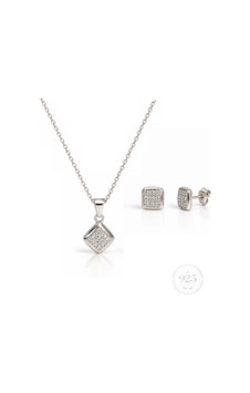 Servi 925 Ayar Gümüş Modern Kare Zirkon Taşlı Kolye Ve Küpe Set-515 Servi 925 Ayar Gümüş Modern Kare Zirkon Taşlı Kolye Ve Küpe Set-515
