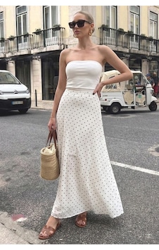 Madmext Beyaz Minimal Puantiye Desen Şifon Astarlı Etek Mg2821 Madmext Beyaz Minimal Puantiye Desen Şifon Astarlı Etek Mg2821
