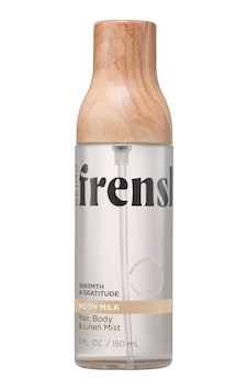 Being Frenshe Moon Milk Çok Amaçlı Vücut Saç Ve Kumaş Spreyi 150ml Being Frenshe Moon Milk Çok Amaçlı Vücut Saç Ve Kumaş Spreyi 150ml