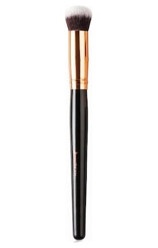 Nascita Professional Oval Yapılı Kapatıcı Fırçası 136 Nascita Professional Oval Yapılı Kapatıcı Fırçası 136