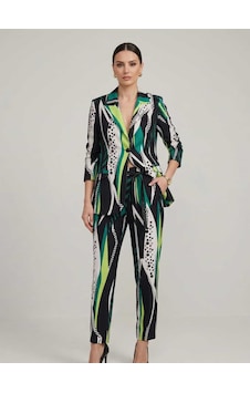 Crystalia Geometrik Desenli Krep Ceket Pantolon Takımı - Deri Kemer Ayrıntılı Çok Renkli Crystalia Geometrik Desenli Krep Ceket Pantolon Takımı - Deri Kemer Ayrıntılı Çok Renkli