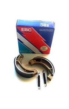 Vespa Lx 150 I.E Arka Fren Balatası Ebc 899 Yaylı Kampana Set Vespa Lx 150 I.E Arka Fren Balatası Ebc 899 Yaylı Kampana Set