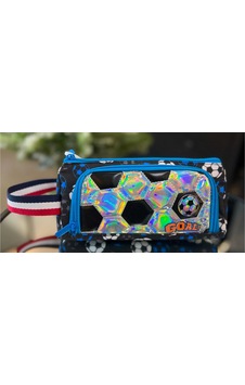 Dream Vest Futbol Mavi İpli Önü Kabartmalı Çift Gözlü Kalem Kutu U2099 Çok Renkli Dream Vest Futbol Mavi İpli Önü Kabartmalı Çift Gözlü Kalem Kutu U2099 Çok Renkli